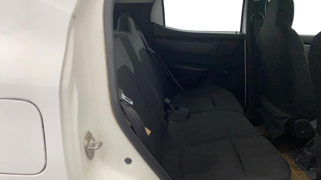 View Renault Kwid Image 38 Used Renault Kwid Image 38