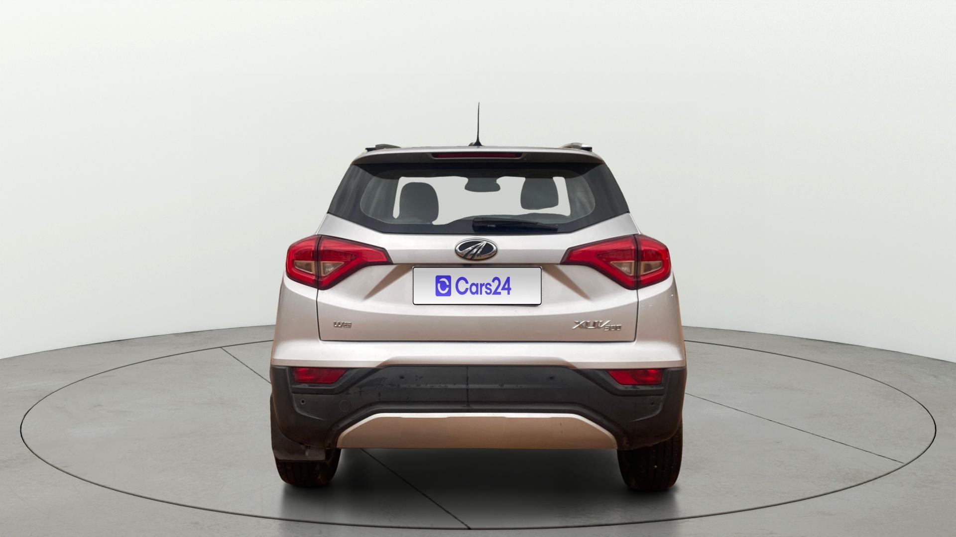 View 2020 Mahindra XUV300 W4 Petrol BS IV Image 44 Used 2020 Mahindra XUV300 W4 Petrol BS IV Image 44