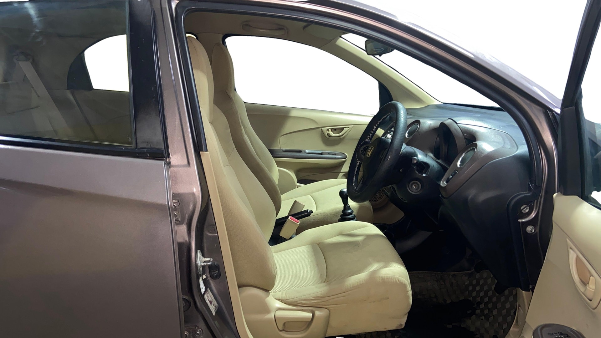 View 2013 Honda Brio S MT Petrol Image 25 Used 2013 Honda Brio S MT Petrol Image 25