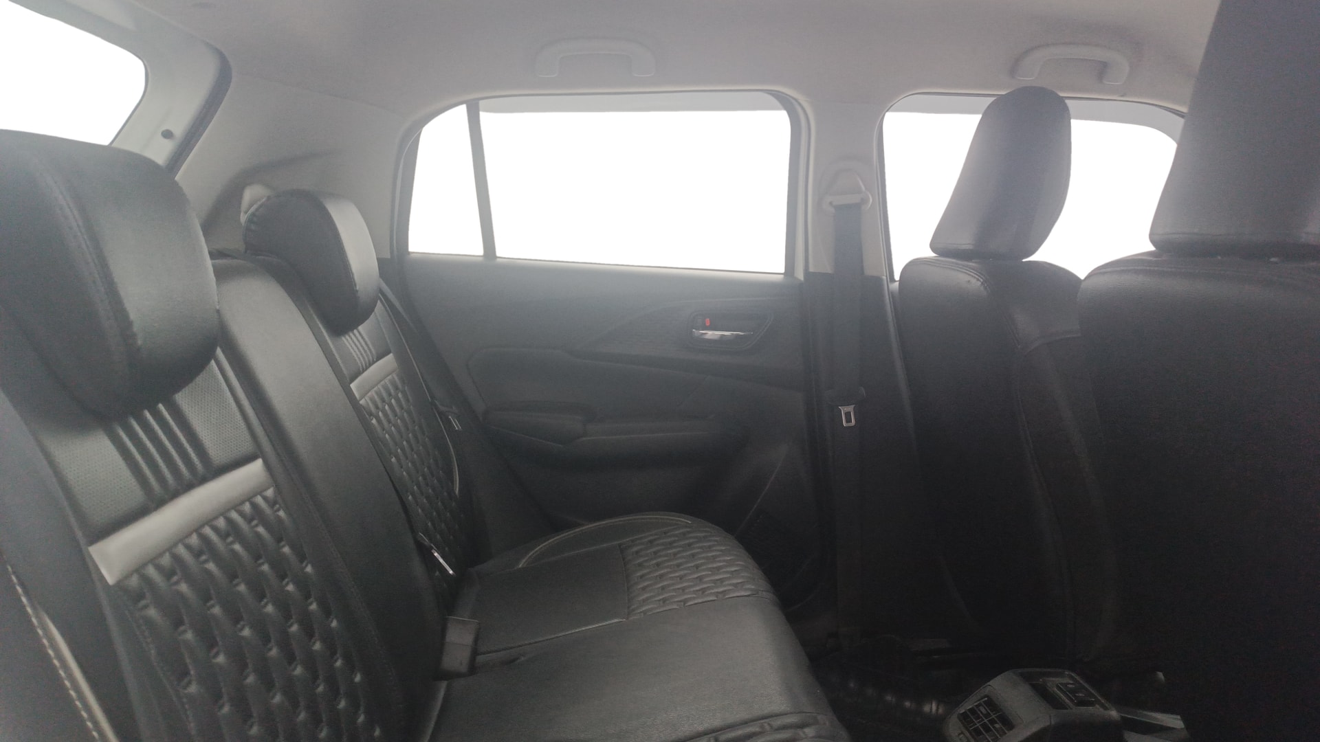 View 2024 Maruti Suzuki 1000 Base Variant Image 36 Used 2024 Maruti Suzuki 1000 Base Variant Image 36