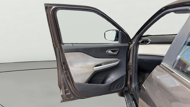 View Nissan Magnite Image 37 Used Nissan Magnite Image 37