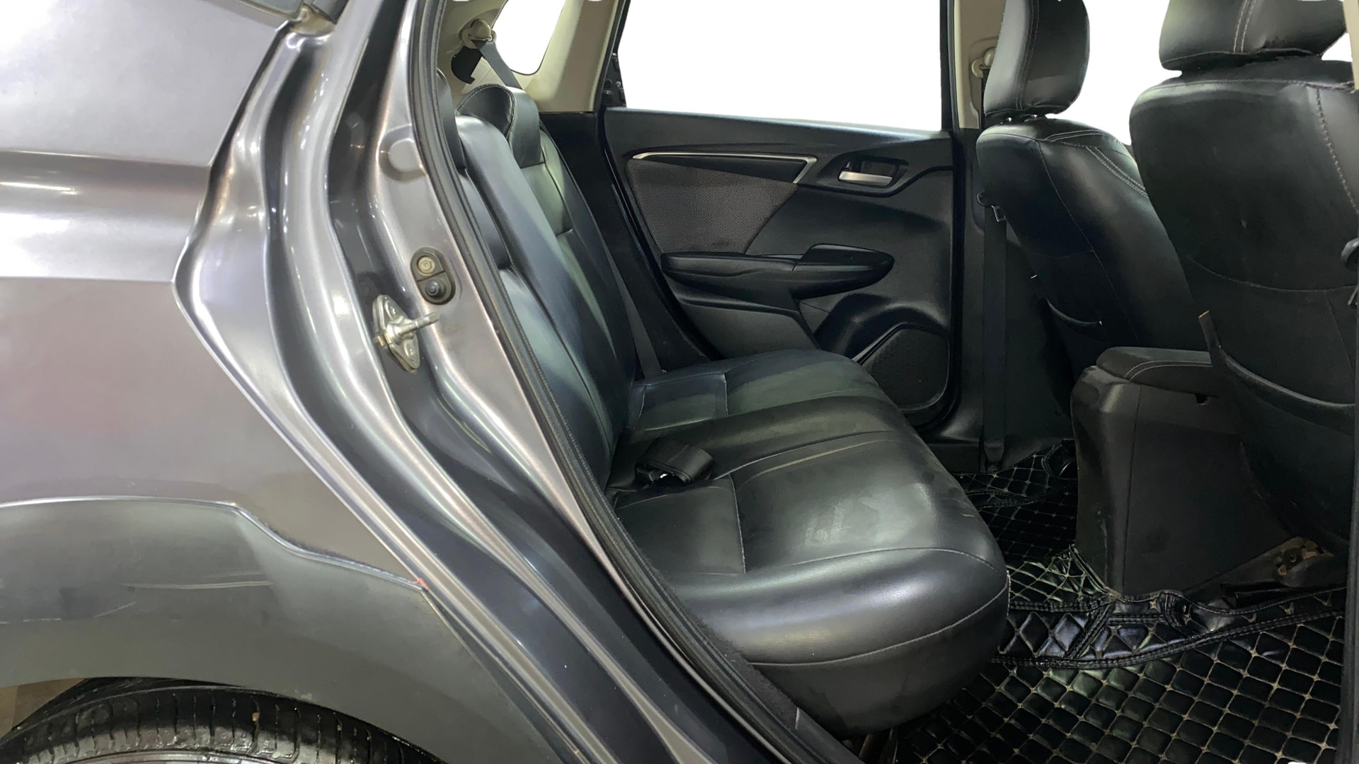View 2020 Honda WR-V S MT Diesel Edge Edition Image 36 Used 2020 Honda WR-V S MT Diesel Edge Edition Image 36