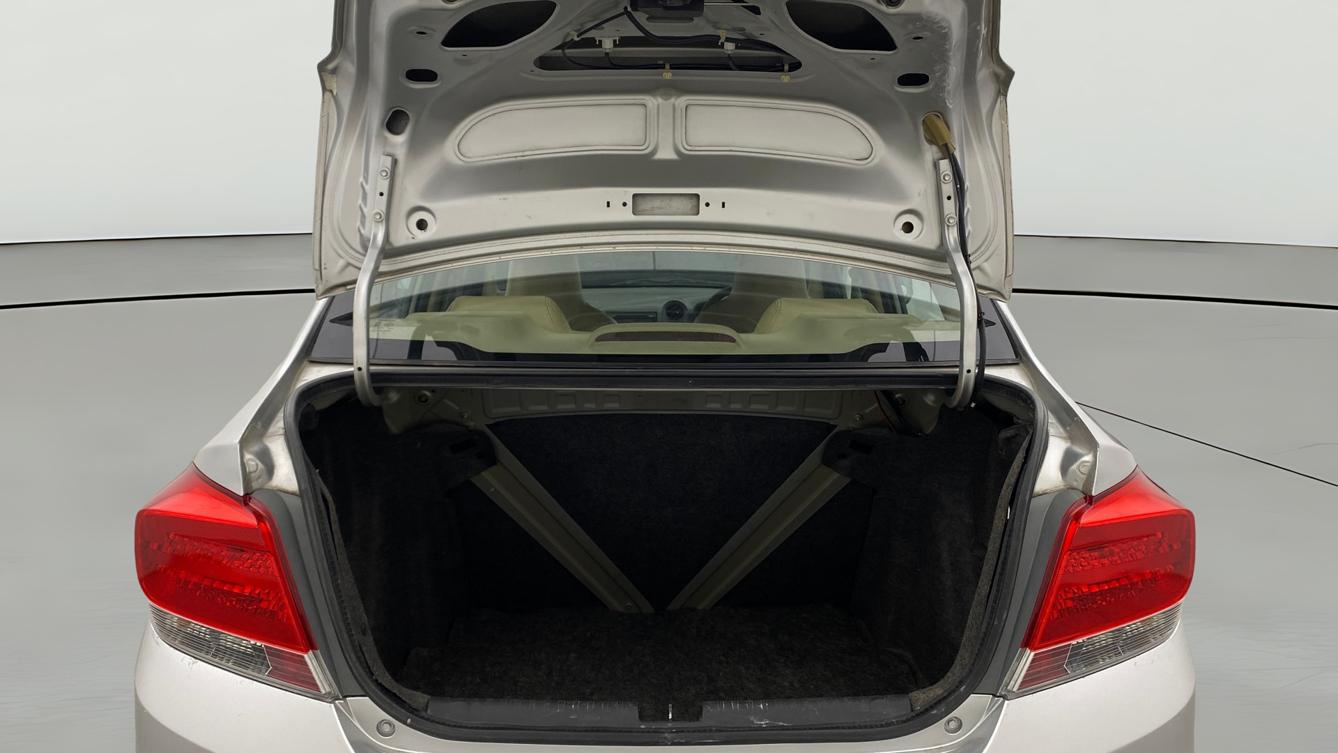 View 2014 Honda Amaze E MT Petrol BS IV Image 36 Used 2014 Honda Amaze E MT Petrol BS IV Image 36