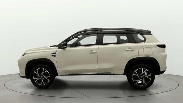View Toyota Urban Cruiser Hyryder Image 6 Used Toyota Urban Cruiser Hyryder Image 6