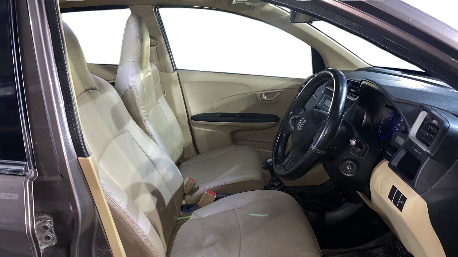 View 2016 Honda Amaze E MT Petrol BS IV Image 25 Used 2016 Honda Amaze E MT Petrol BS IV Image 25