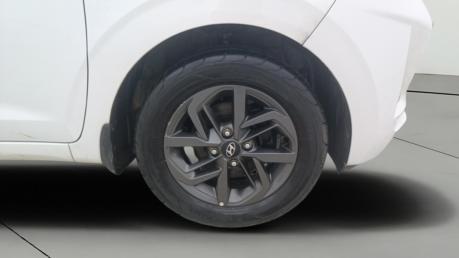 View 2020 Hyundai Grand i10 Nios Sportz Petrol AMT Image 41 Used 2020 Hyundai Grand i10 Nios Sportz Petrol AMT Image 41