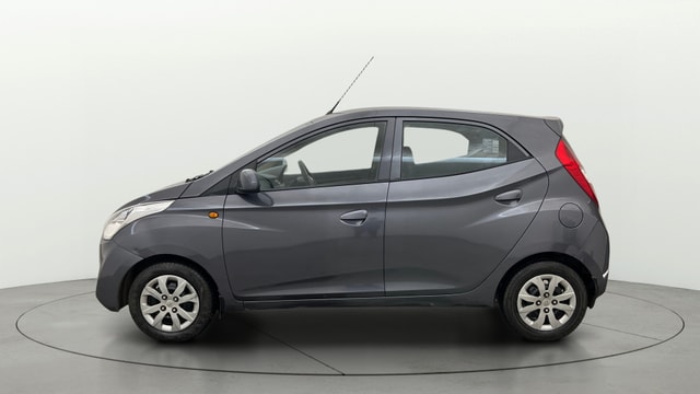 View Hyundai EON Image 5 Used Hyundai EON Image 5