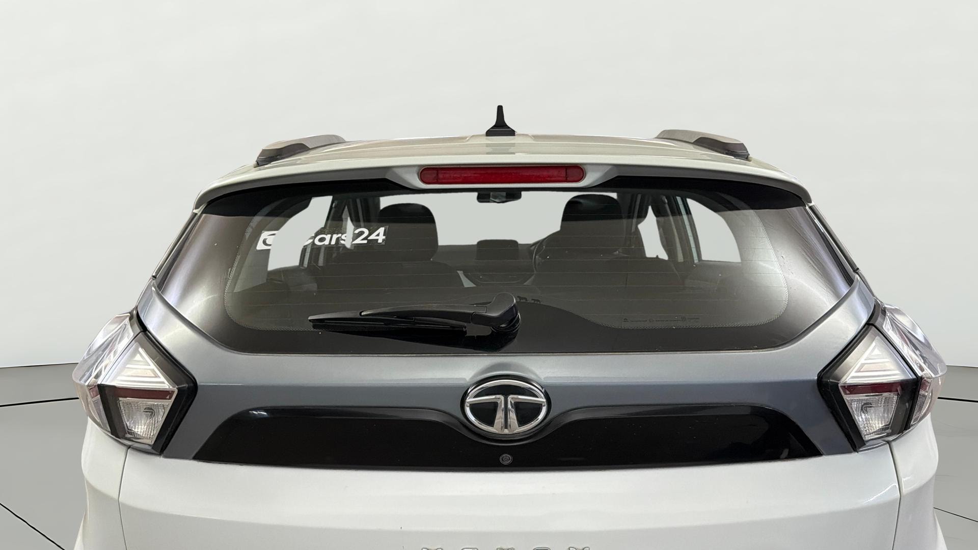 View 2021 Tata Nexon Revotron XE Image 5 Used 2021 Tata Nexon Revotron XE Image 5