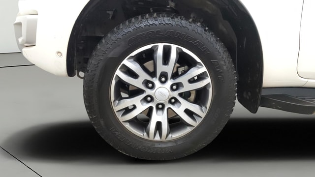 View Ford Endeavour Image 31 Used Ford Endeavour Image 31