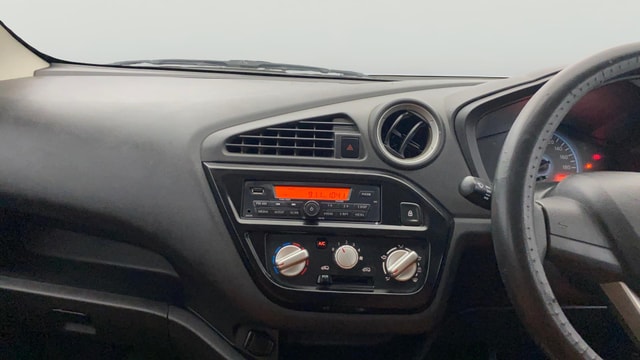View Datsun Redi GO Image 17 Used Datsun Redi GO Image 17