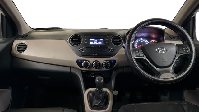 View Hyundai Xcent Image 15 Used Hyundai Xcent Image 15