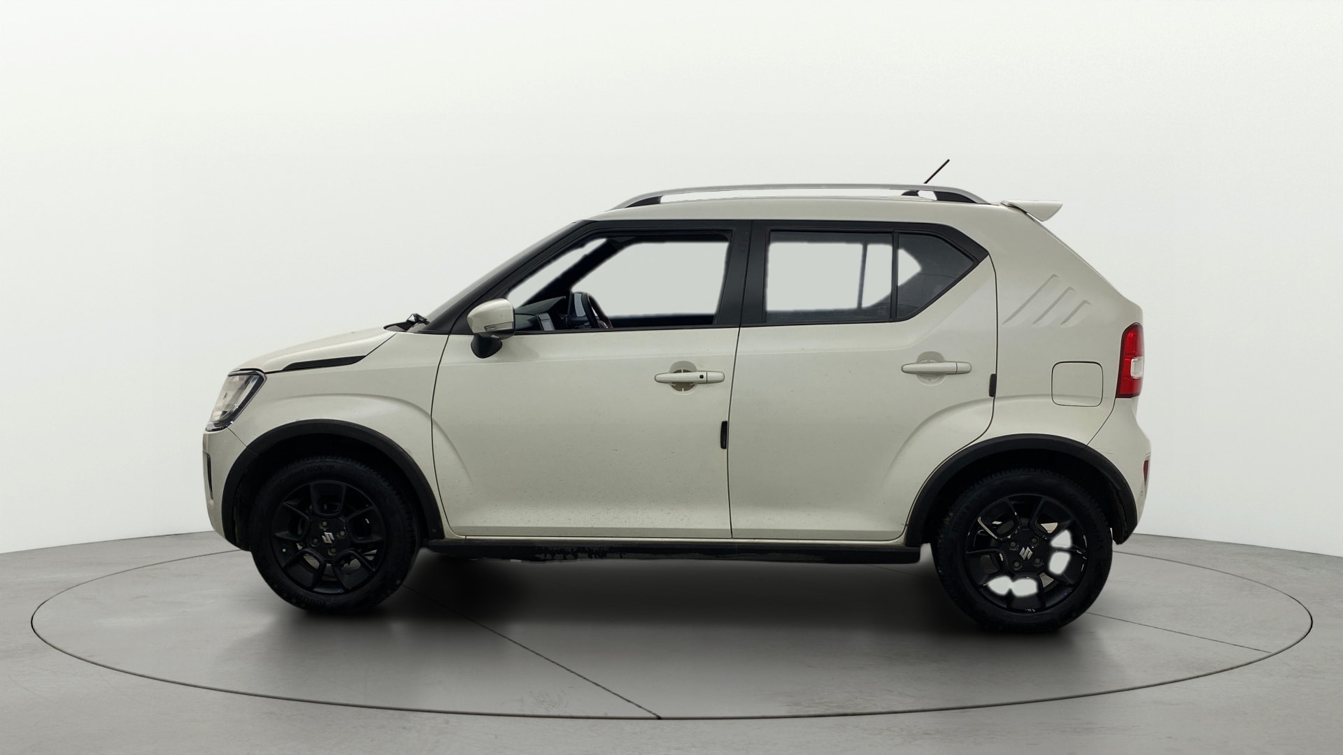 View 2020 Maruti Suzuki 1000 Base Variant Image 5 Used 2020 Maruti Suzuki 1000 Base Variant Image 5