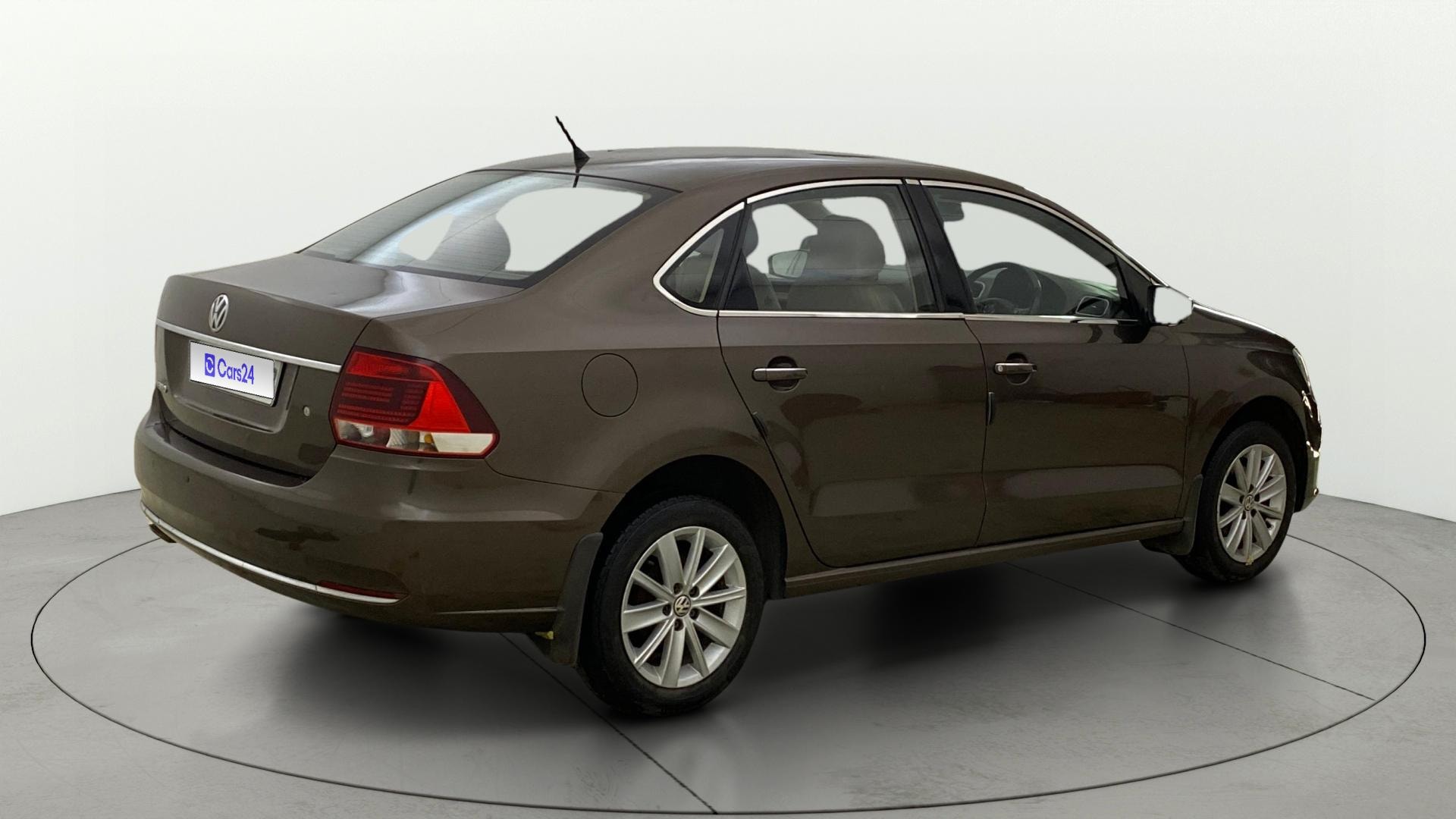 View 2016 Volkswagen Vento 1.2 L TSI Comfortline Petrol AT Image 42 Used 2016 Volkswagen Vento 1.2 L TSI Comfortline Petrol AT Image 42