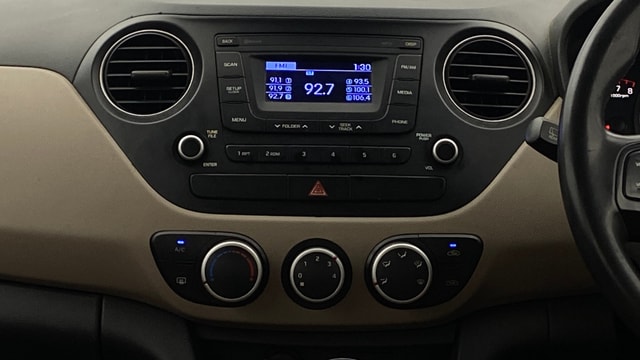 View Hyundai Grand i10 Image 17 Used Hyundai Grand i10 Image 17