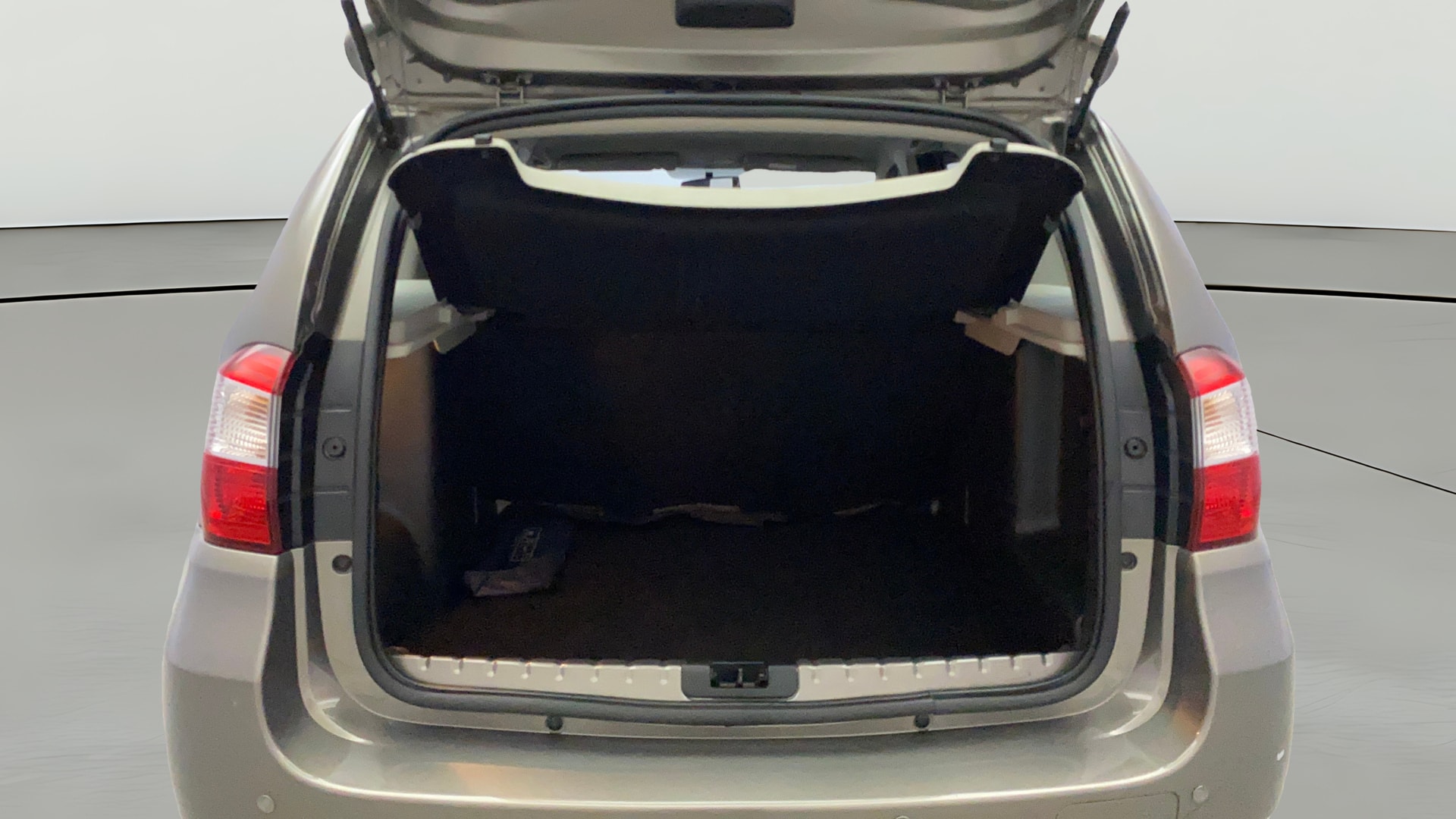View 2017 Nissan Terrano XL P Image 37 Used 2017 Nissan Terrano XL P Image 37