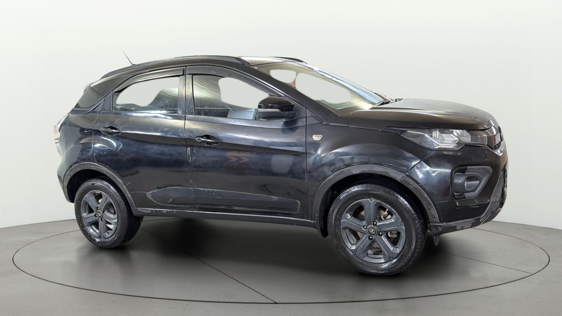 View 2022 Tata Nexon Revotorq XZA Plus (O) AMT Dark Image 14 Used 2022 Tata Nexon Revotorq XZA Plus (O) AMT Dark Image 14