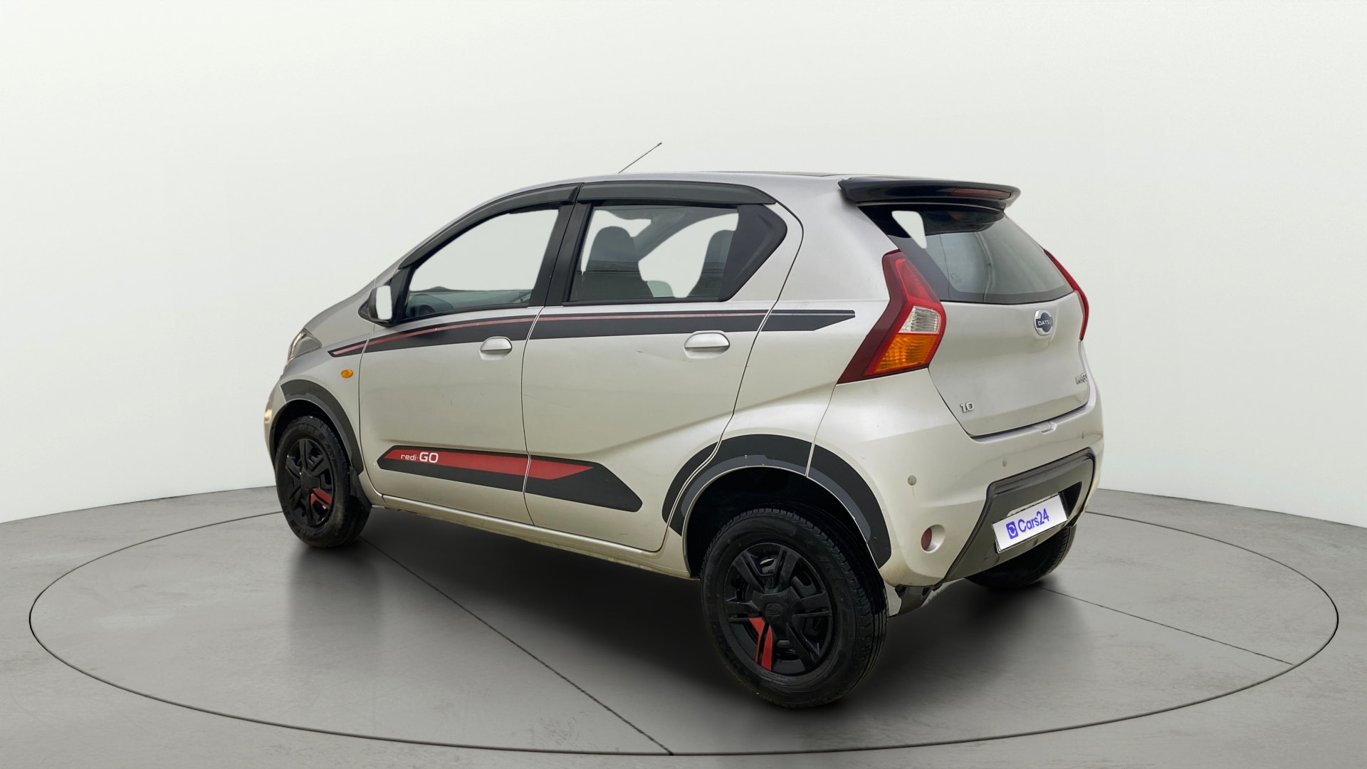 View 2019 Datsun Redi GO T(O) 1.0L- Limited Edition Image 2 Used 2019 Datsun Redi GO T(O) 1.0L- Limited Edition Image 2