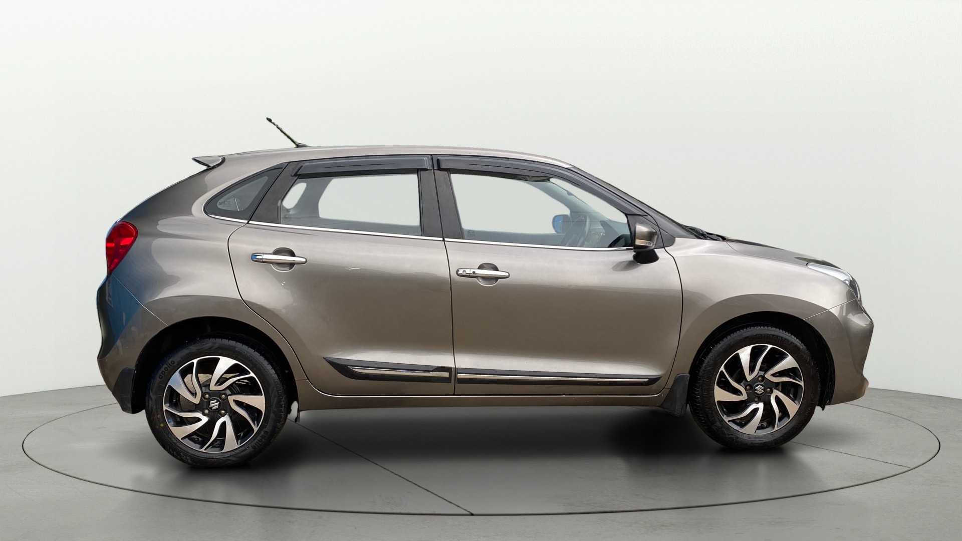 View 2020 Maruti Suzuki 1000 Base Variant Image 8 Used 2020 Maruti Suzuki 1000 Base Variant Image 8