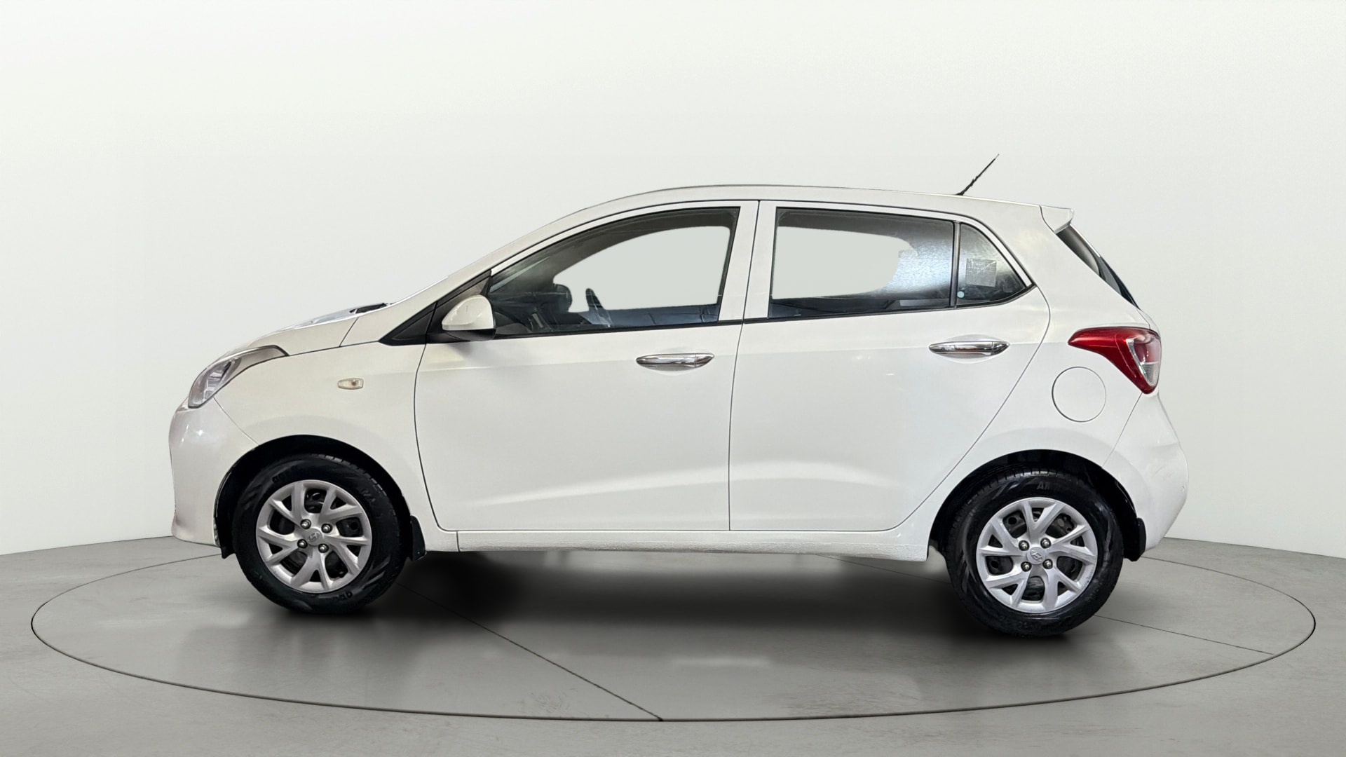 Used 2017 Hyundai Grand i10 Used 2017 Hyundai Grand i10