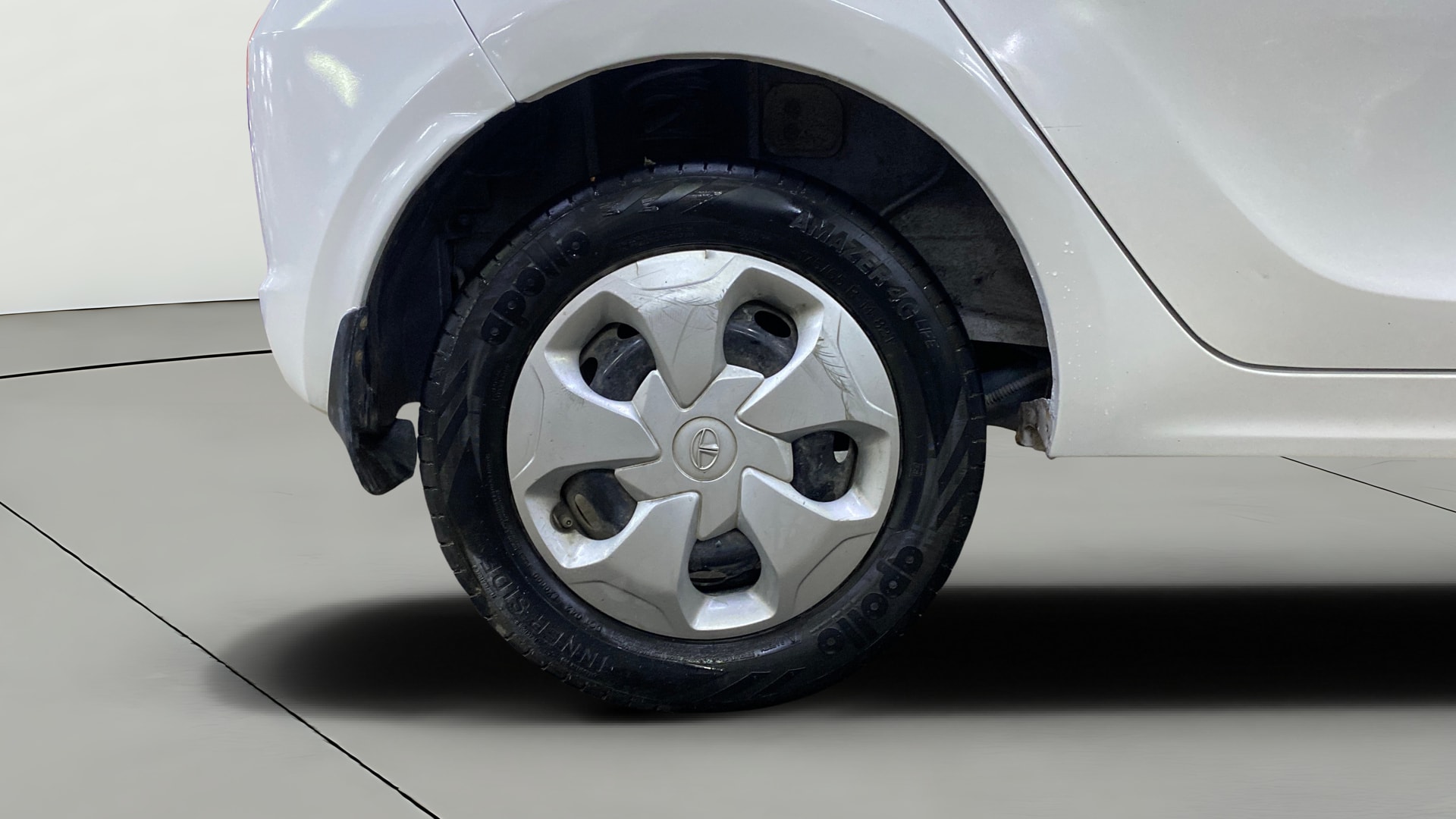 View 2019 Tata Tiago Revotorq XB Image 35 Used 2019 Tata Tiago Revotorq XB Image 35