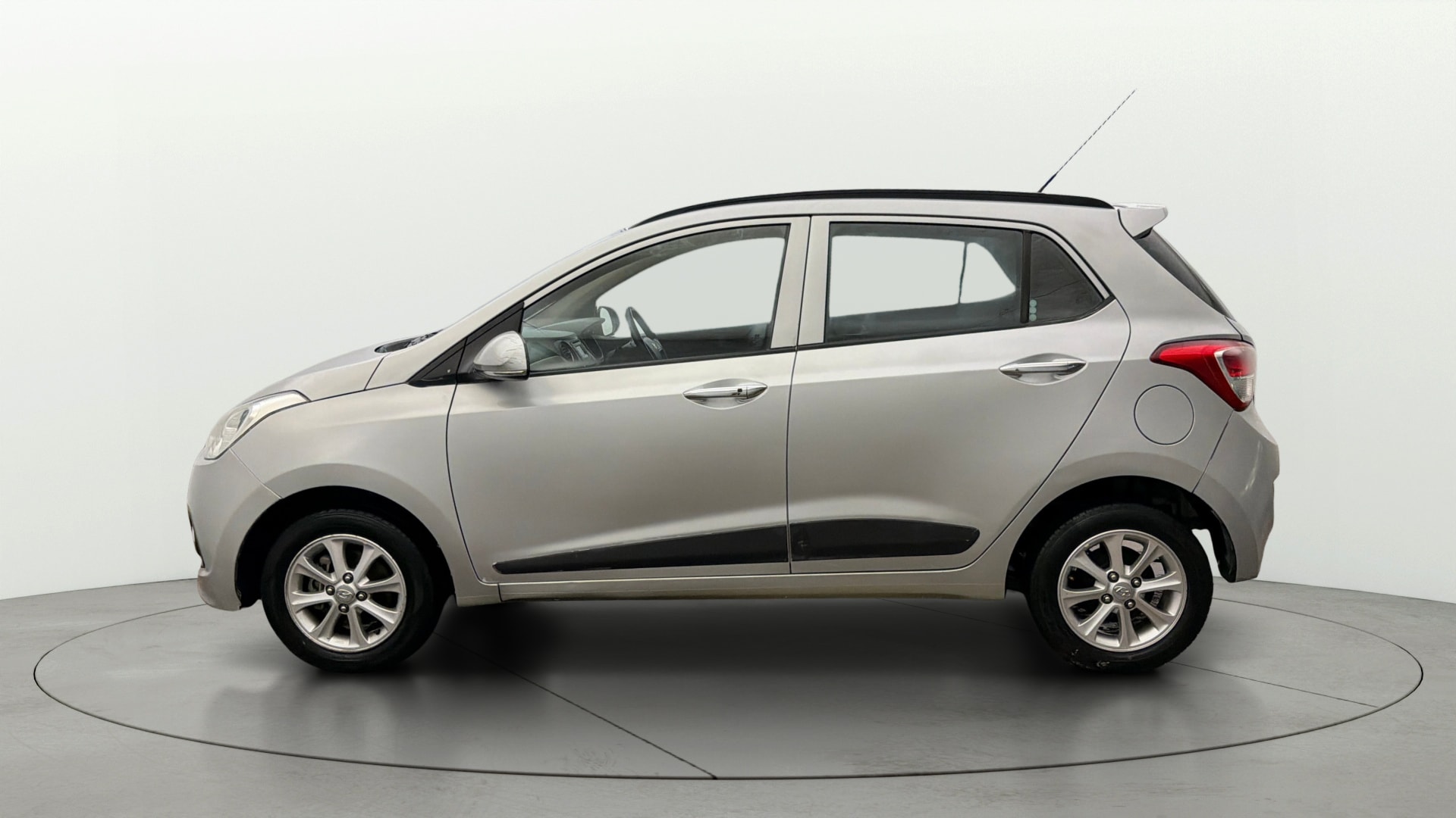Used 2016 Hyundai Grand i10 Used 2016 Hyundai Grand i10