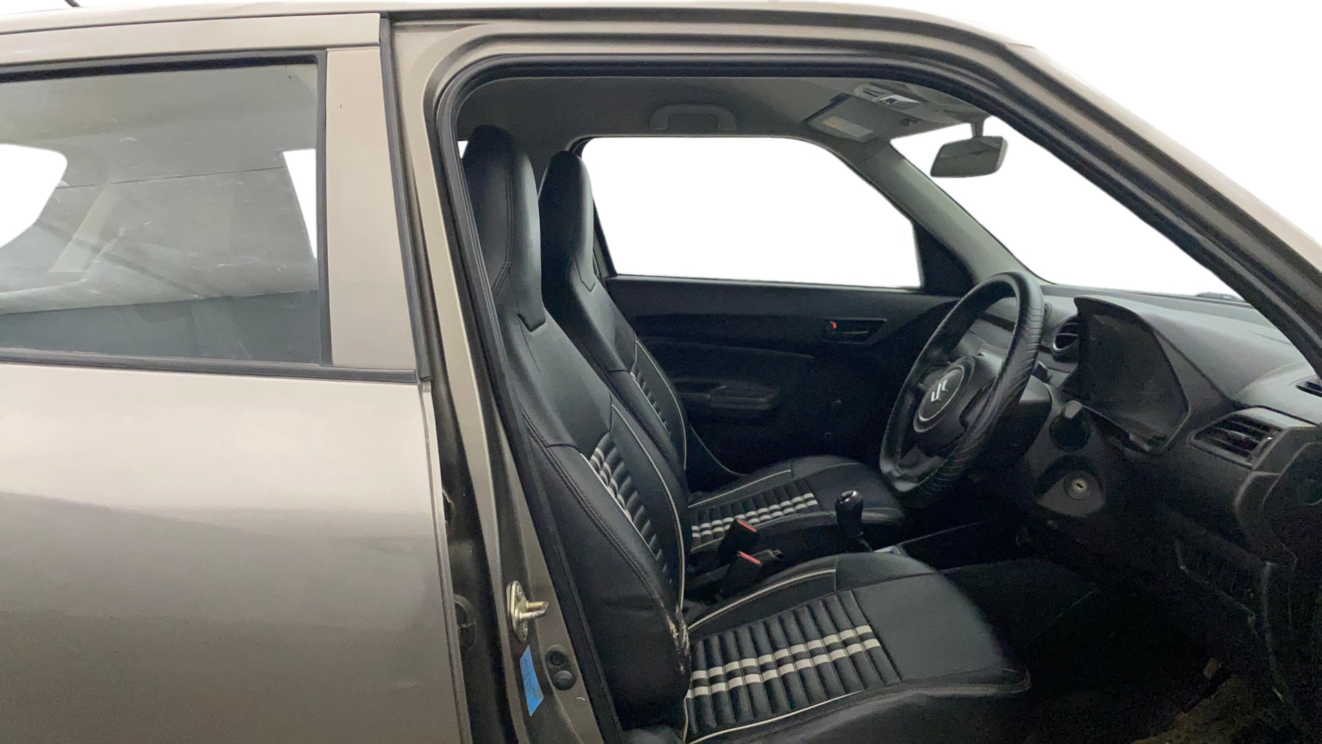 View 2018 Maruti Suzuki 1000 Base Variant Image 19 Used 2018 Maruti Suzuki 1000 Base Variant Image 19
