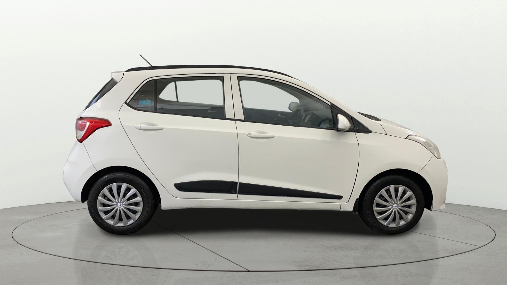 Used 2017 Hyundai Grand i10 Used 2017 Hyundai Grand i10