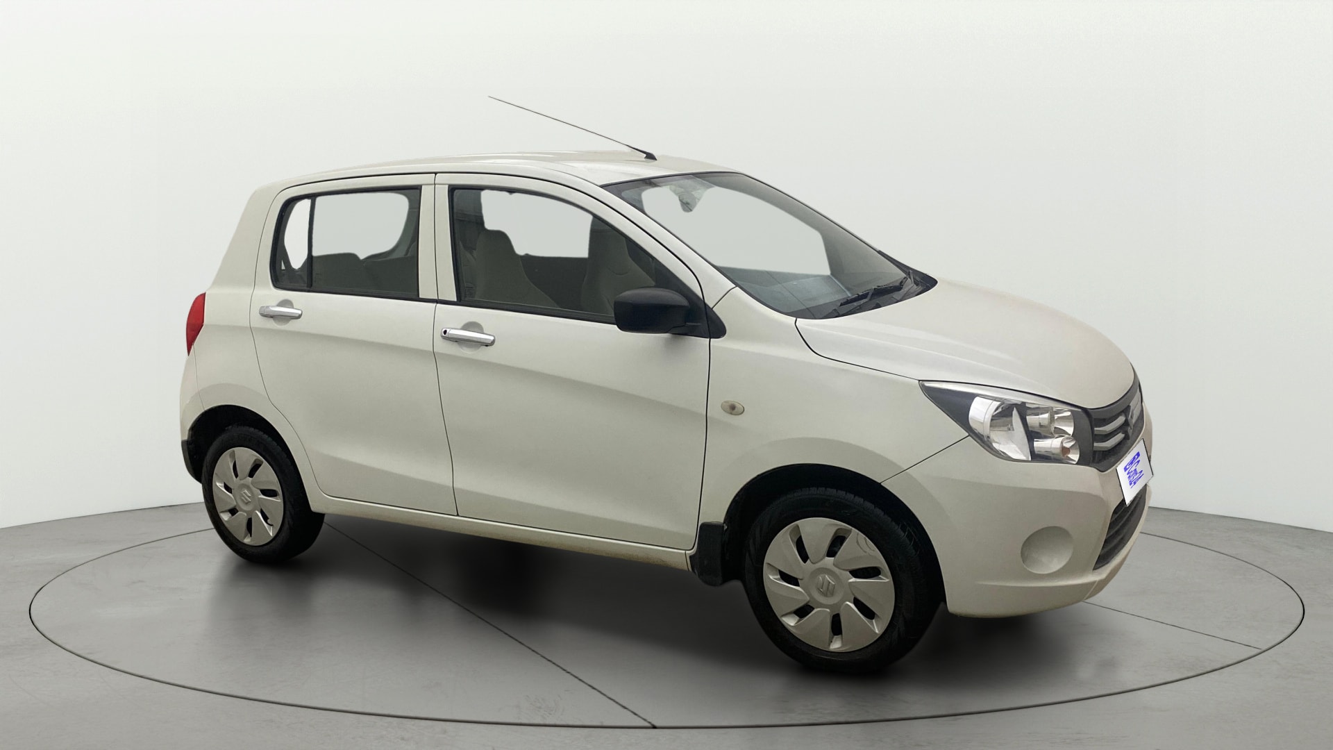 View 2017 Maruti Suzuki 1000 Base Variant Image 21 Used 2017 Maruti Suzuki 1000 Base Variant Image 21