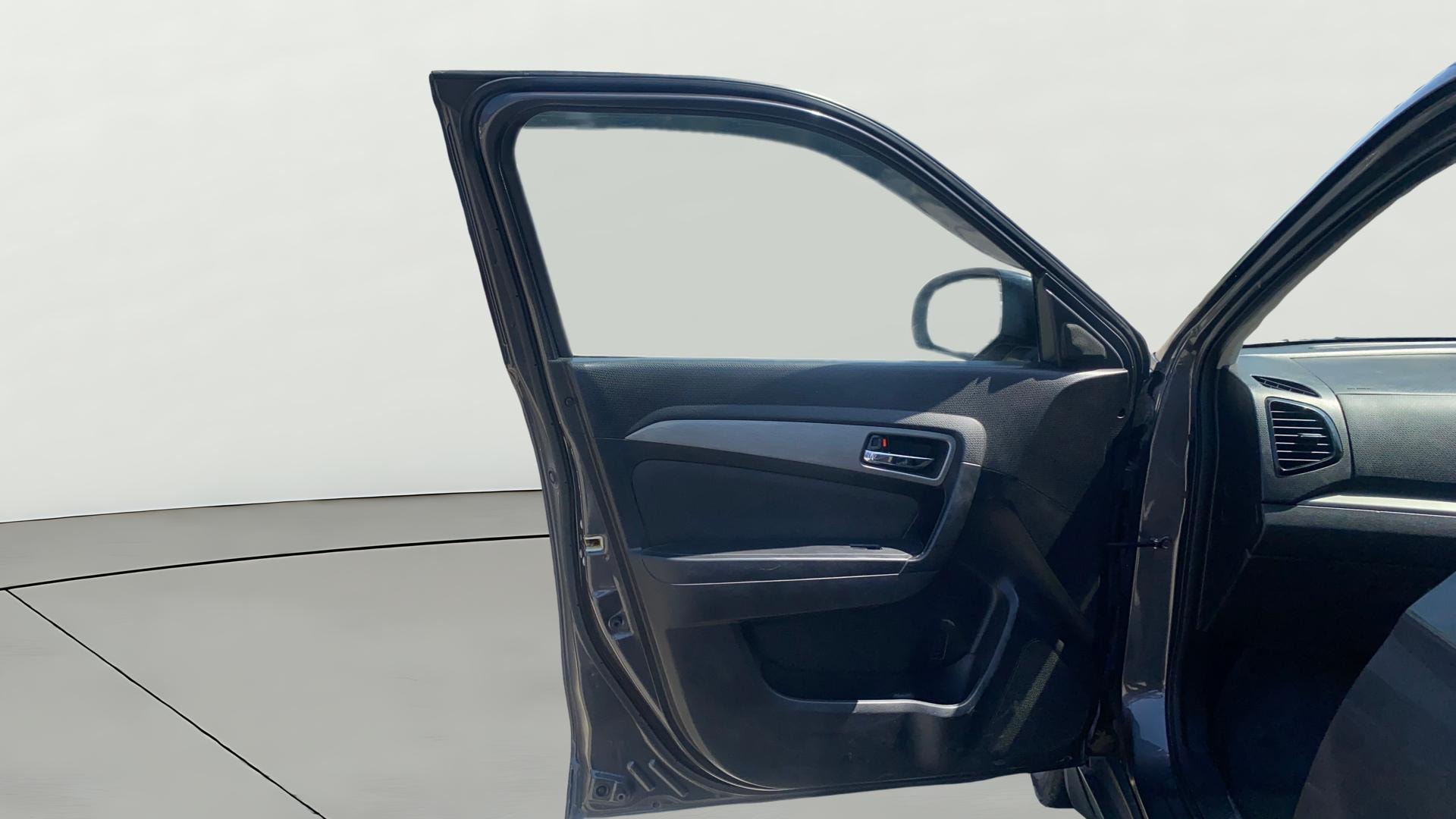 View 2019 Maruti Suzuki 1000 Base Variant Image 37 Used 2019 Maruti Suzuki 1000 Base Variant Image 37