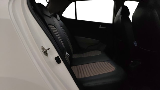 View Hyundai Grand i10 Image 29 Used Hyundai Grand i10 Image 29