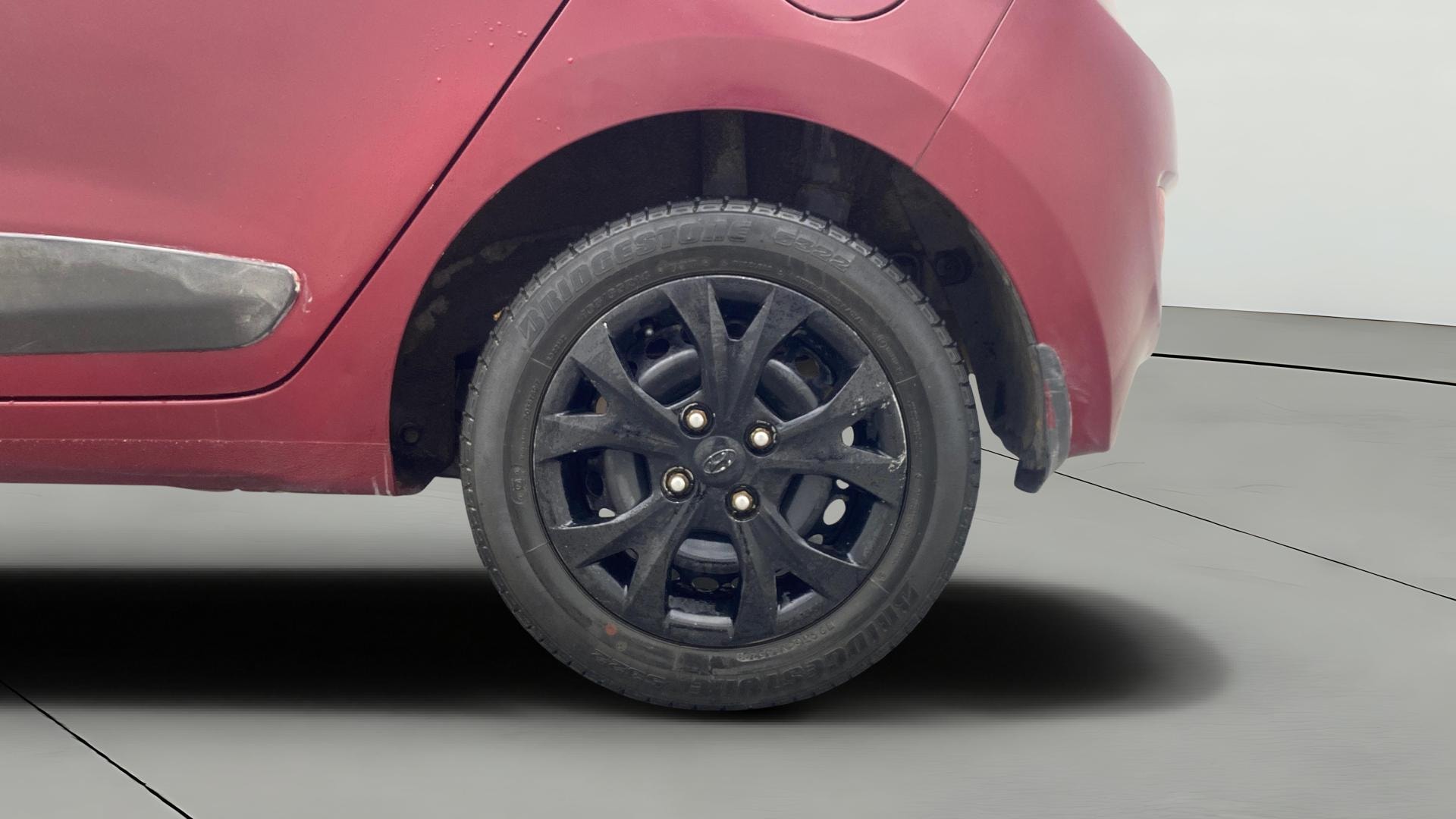 View 2015 Hyundai Grand i10 Sportz 1.2 Kappa Image 11 Used 2015 Hyundai Grand i10 Sportz 1.2 Kappa Image 11