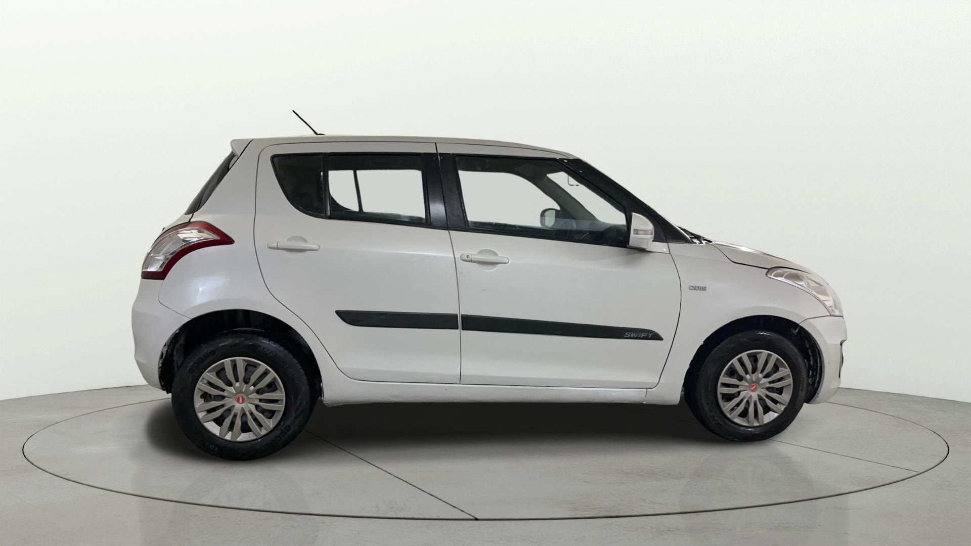 View 2016 Maruti Suzuki 1000 Base Variant Image 8 Used 2016 Maruti Suzuki 1000 Base Variant Image 8