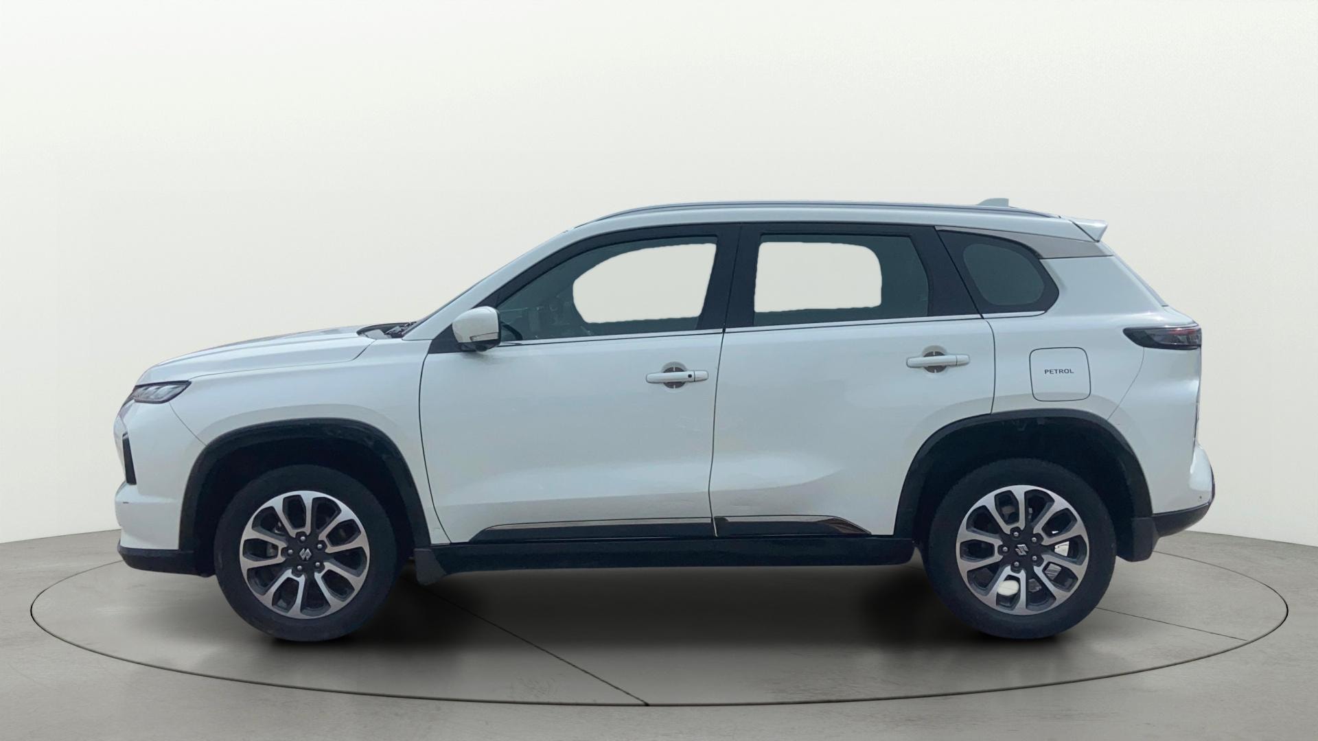 View 2023 Maruti Suzuki 1000 Base Variant Image 6 Used 2023 Maruti Suzuki 1000 Base Variant Image 6