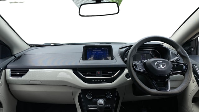 View Tata Nexon Image 15 Used Tata Nexon Image 15