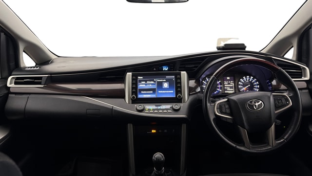 View Toyota Innova Crysta Image 16 Used Toyota Innova Crysta Image 16