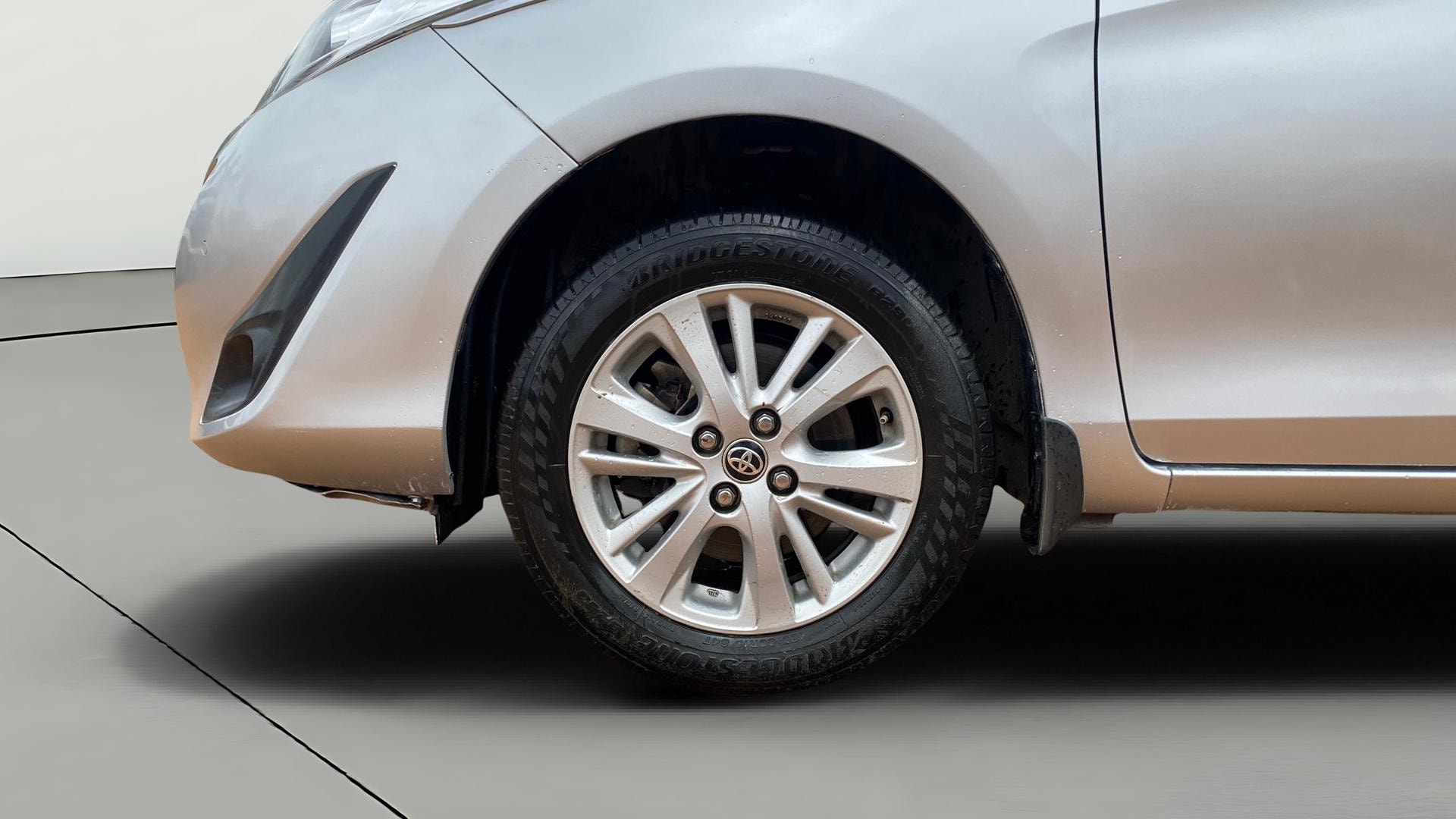 View 2019 Toyota Yaris V MT Image 29 Used 2019 Toyota Yaris V MT Image 29