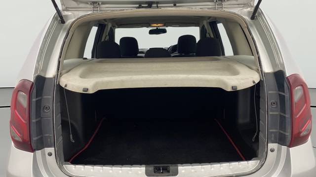 View Renault Duster Image 40 Used Renault Duster Image 40