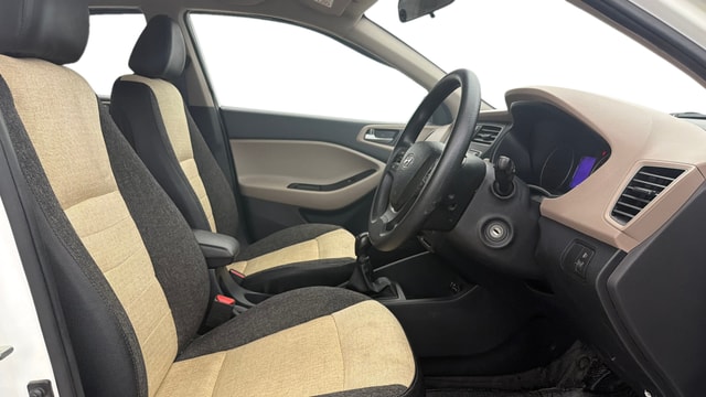 View Hyundai Elite i20 Image 25 Used Hyundai Elite i20 Image 25
