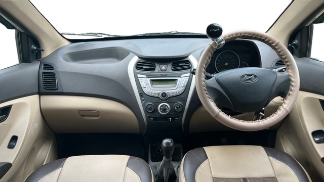 View Hyundai EON Image 15 Used Hyundai EON Image 15