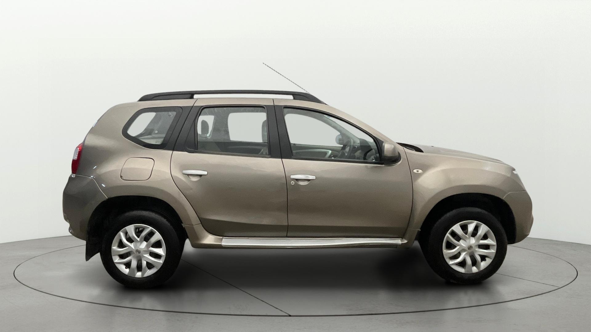 View 2015 Nissan Terrano XL P Image 26 Used 2015 Nissan Terrano XL P Image 26