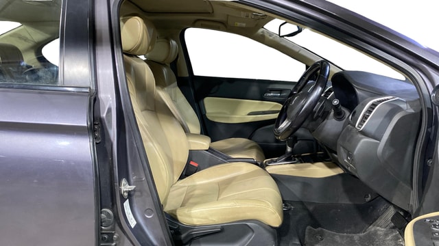 View Honda City ZX Image 18 Used Honda City ZX Image 18