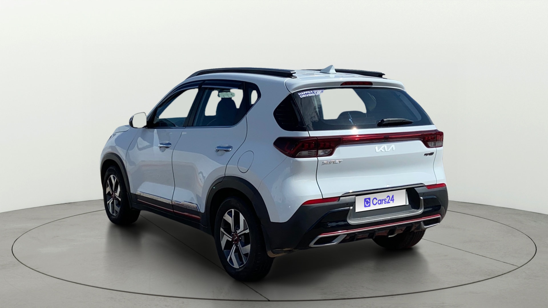 View 2022 Kia Sonet GTX Plus AT Diesel Image 2 Used 2022 Kia Sonet GTX Plus AT Diesel Image 2