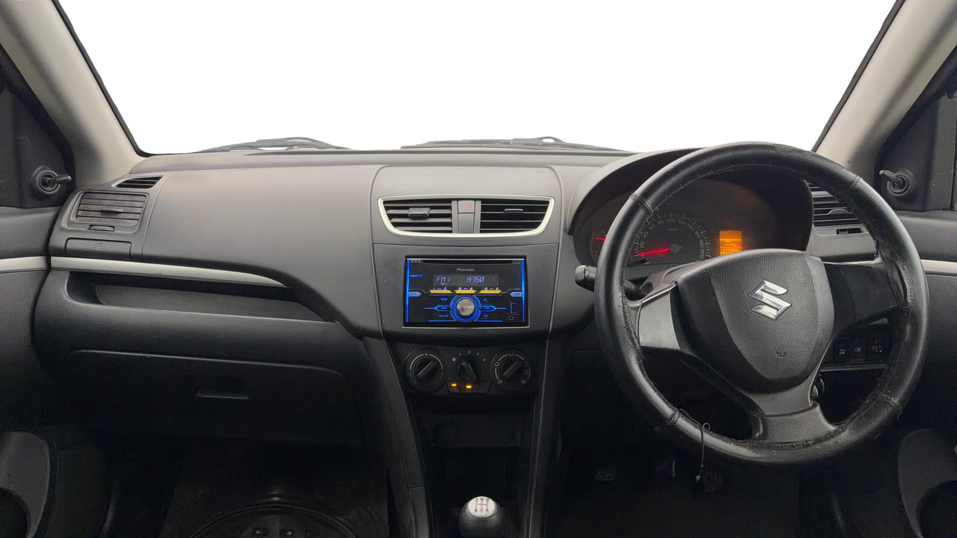 View 2016 Maruti Suzuki 1000 Base Variant Image 15 Used 2016 Maruti Suzuki 1000 Base Variant Image 15
