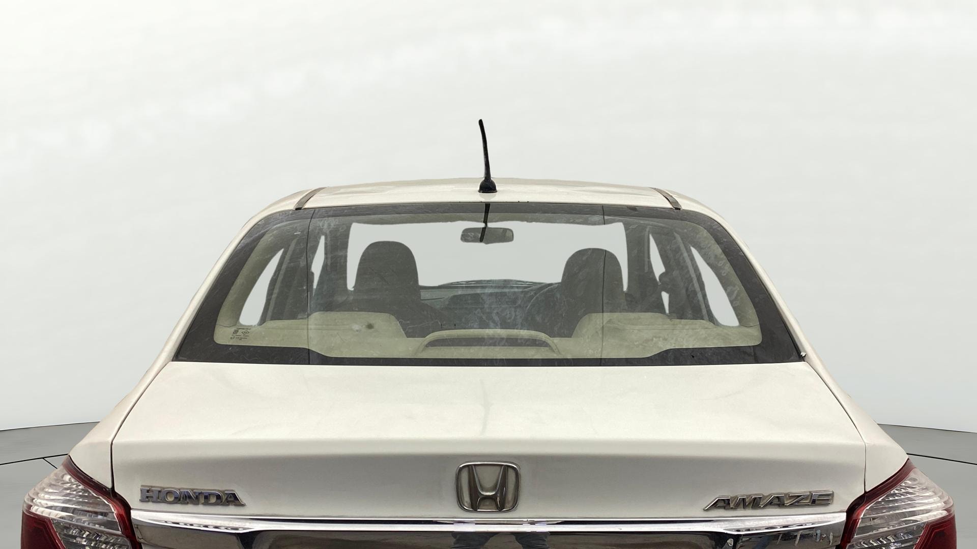 View 2017 Honda Amaze E MT Petrol BS IV Image 4 Used 2017 Honda Amaze E MT Petrol BS IV Image 4