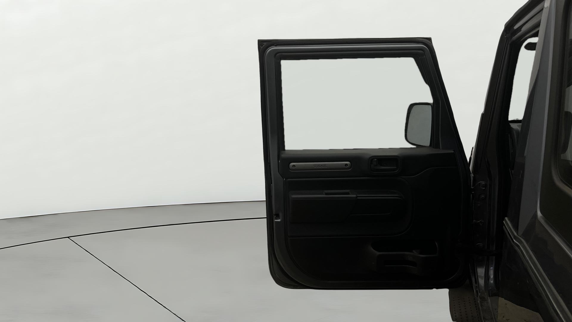 View 2021 Mahindra Thar AX Standard Manual Soft Top 6 Seater Image 29 Used 2021 Mahindra Thar AX Standard Manual Soft Top 6 Seater Image 29