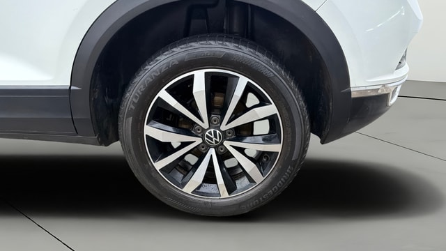 View Volkswagen T-Roc Image 11 Used Volkswagen T-Roc Image 11