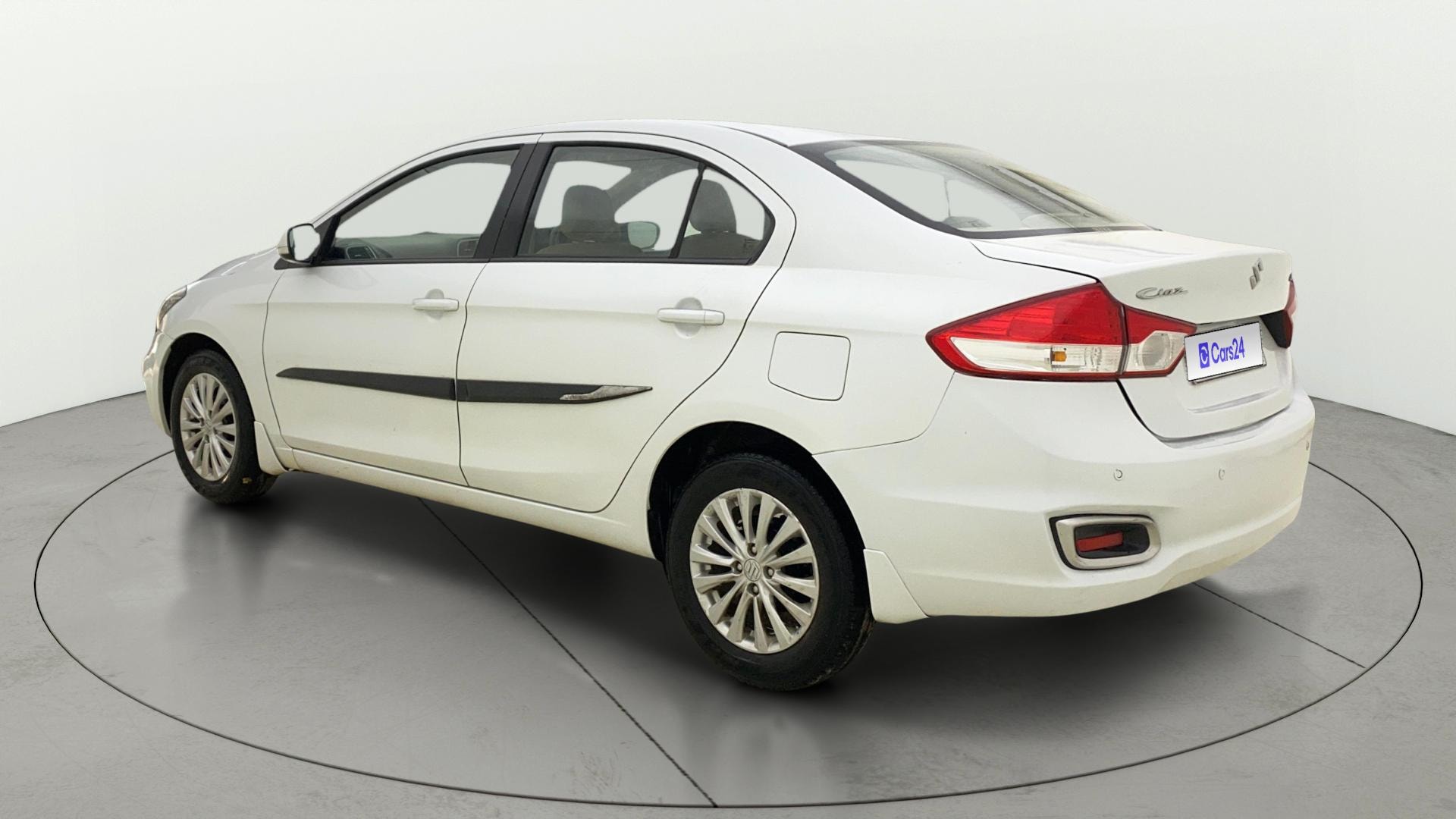 View 2018 Maruti Suzuki 1000 Base Variant Image 2 Used 2018 Maruti Suzuki 1000 Base Variant Image 2