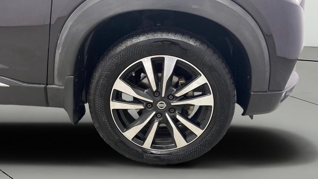 View Nissan Kicks Image 40 Used Nissan Kicks Image 40