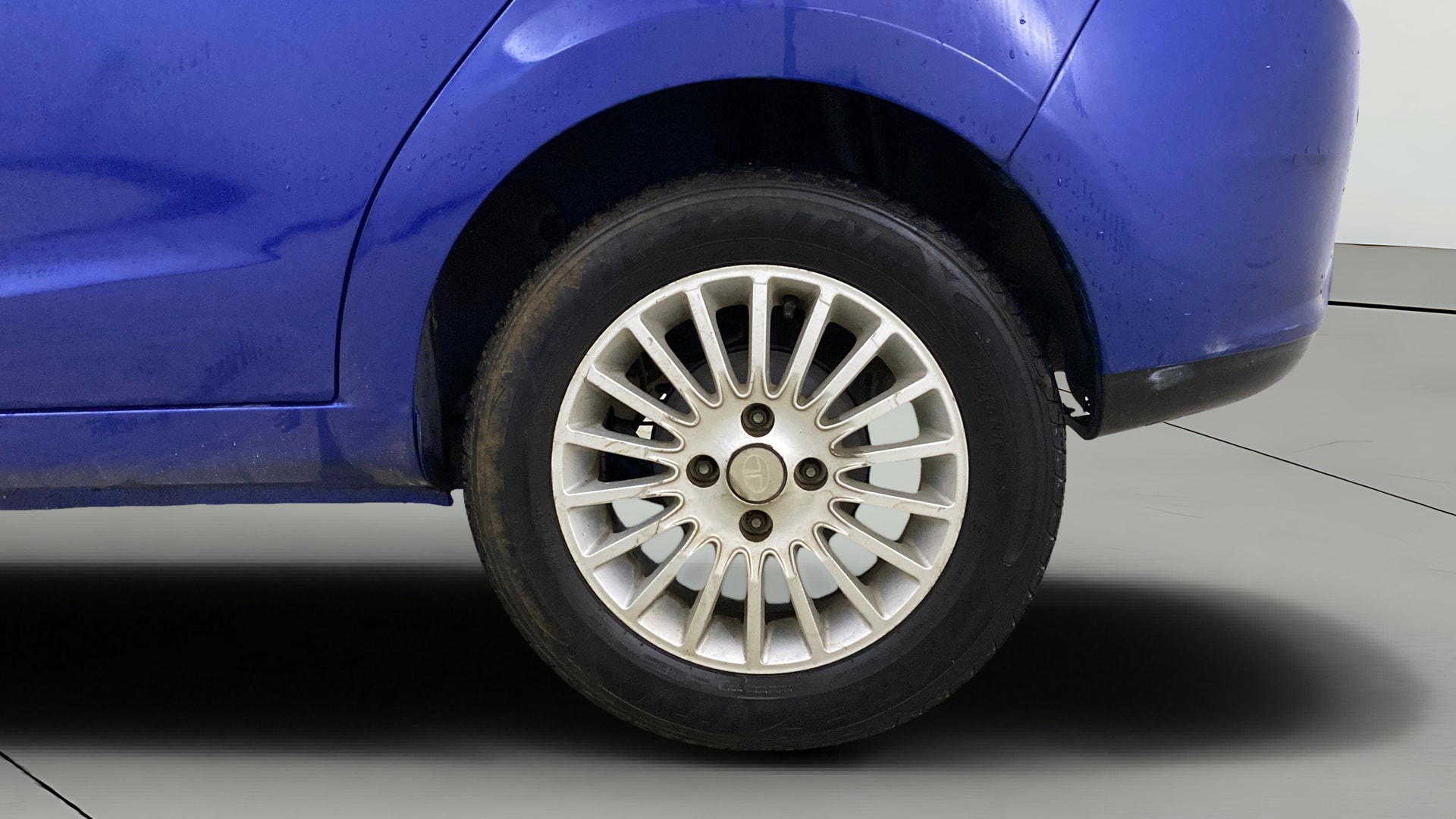 View 2015 Tata Zest XT Petrol Image 11 Used 2015 Tata Zest XT Petrol Image 11
