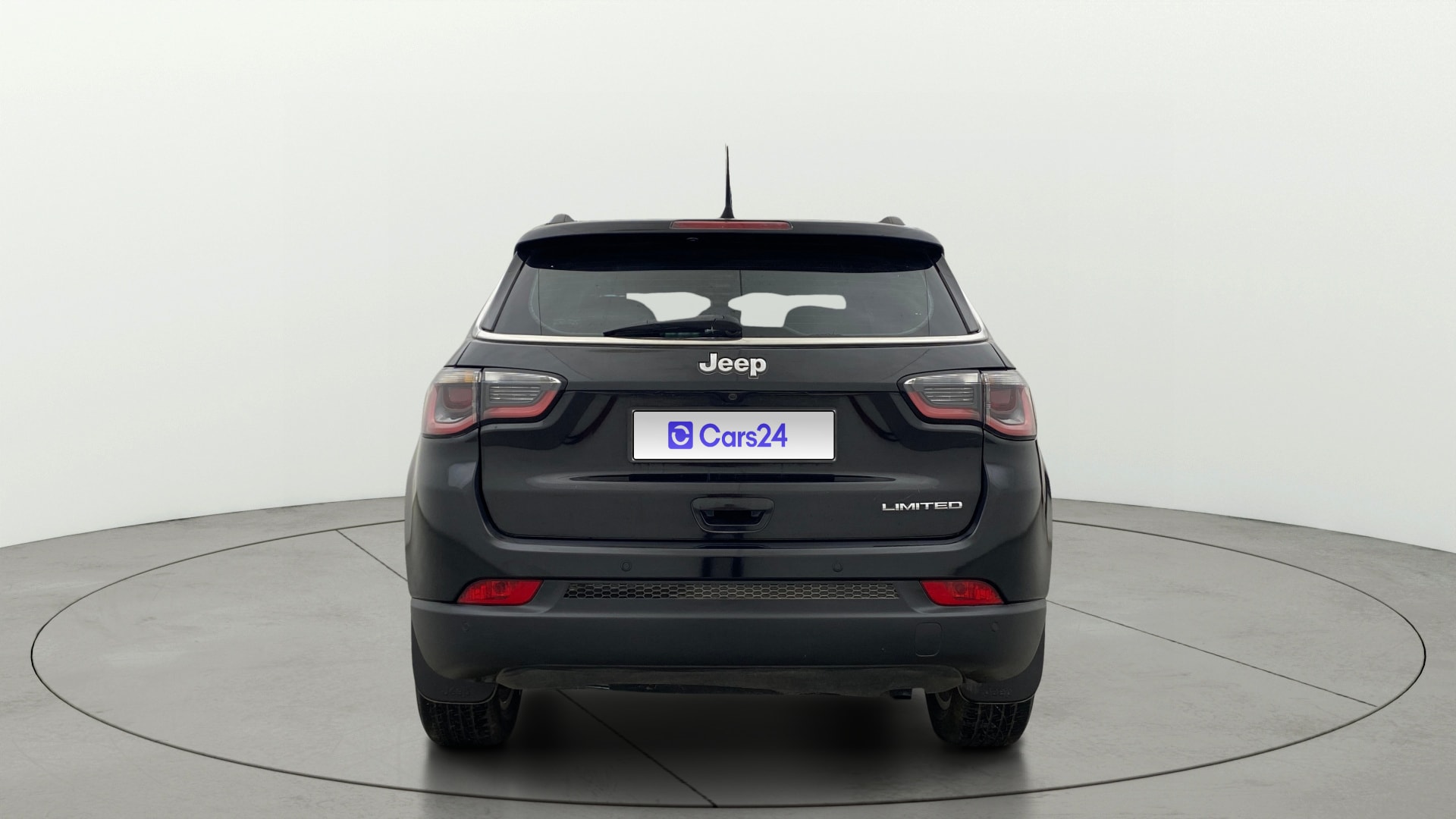 View 2017 Jeep Compass Limited 4X4 2.0 Diesel BS IV Image 40 Used 2017 Jeep Compass Limited 4X4 2.0 Diesel BS IV Image 40